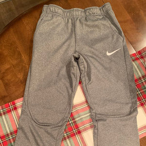 NIKE Dri-Fit Sweatpants